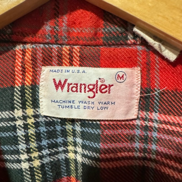 Vintage Wrangler Button Up Shirt Red Plaid Flannel Pearl Snap - Picture 5 of 10